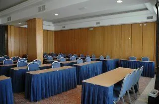 Grand Muthu Da Oura